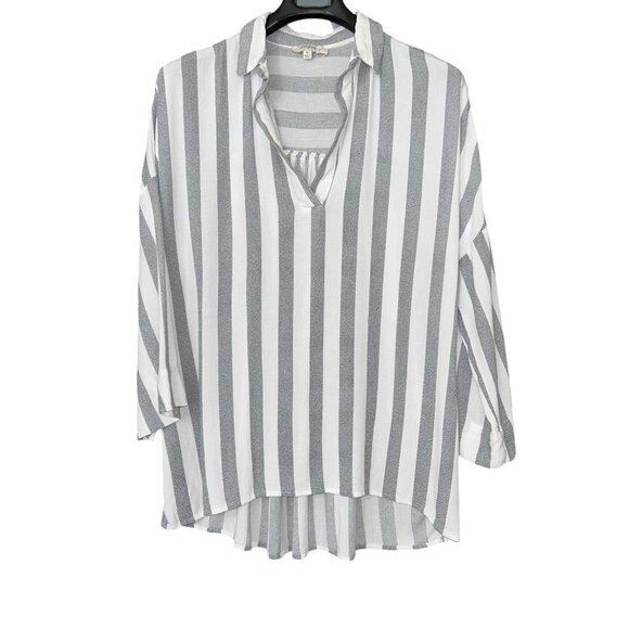 Umgee Gray and White Stripe Top / Vertical Stripe Collared Tunic / Plus Size 1X - Picture 1 of 7